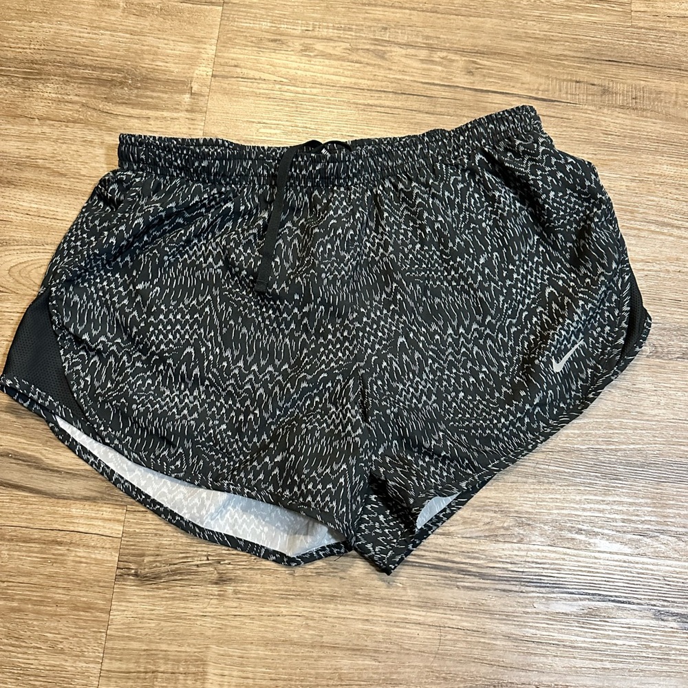 Nike Women’s Running Shorts Size Small